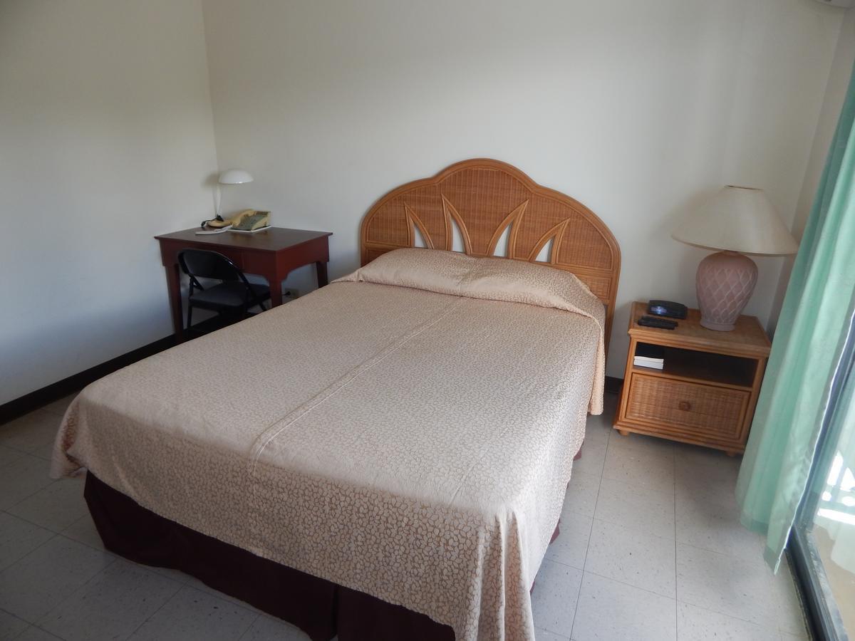 Esa Bay View Hotel Colonia Luaran gambar